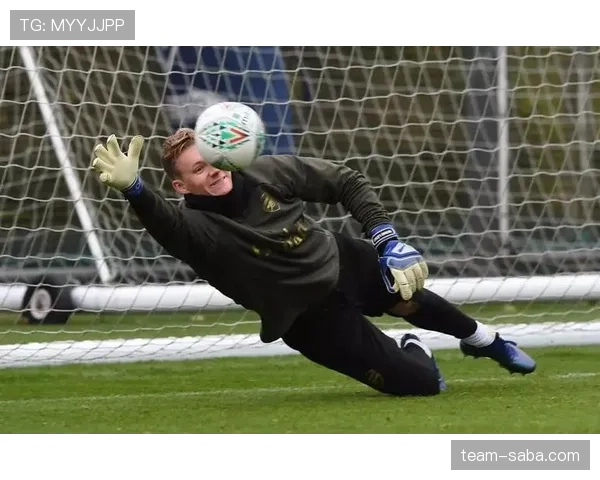 利物浦边锋高位逼抢如何提升强强对话中的助攻效率